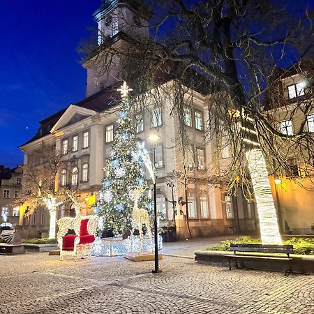 Habibi Plac Ratuszowy Jelenia Góra Extérieur photo